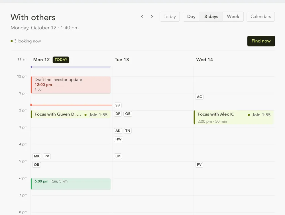 The With others calendar: two shared sessions to join at 2:00 pm and people with free slots across three days.